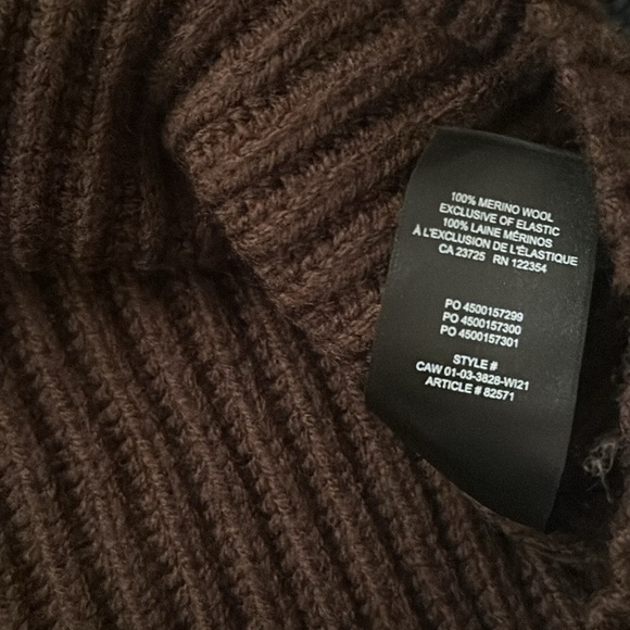 NEW  Aritzia Babaton Guell Merino Wool Turtleneck Sweater in Brown | size S - Picture 9 of 9